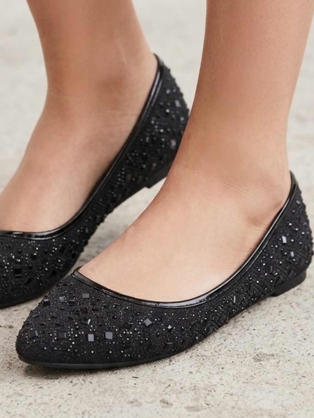 Torrid Fortuna Pointed Toe Ballet Flats Black Studded Rhinestone Size 8W Classic